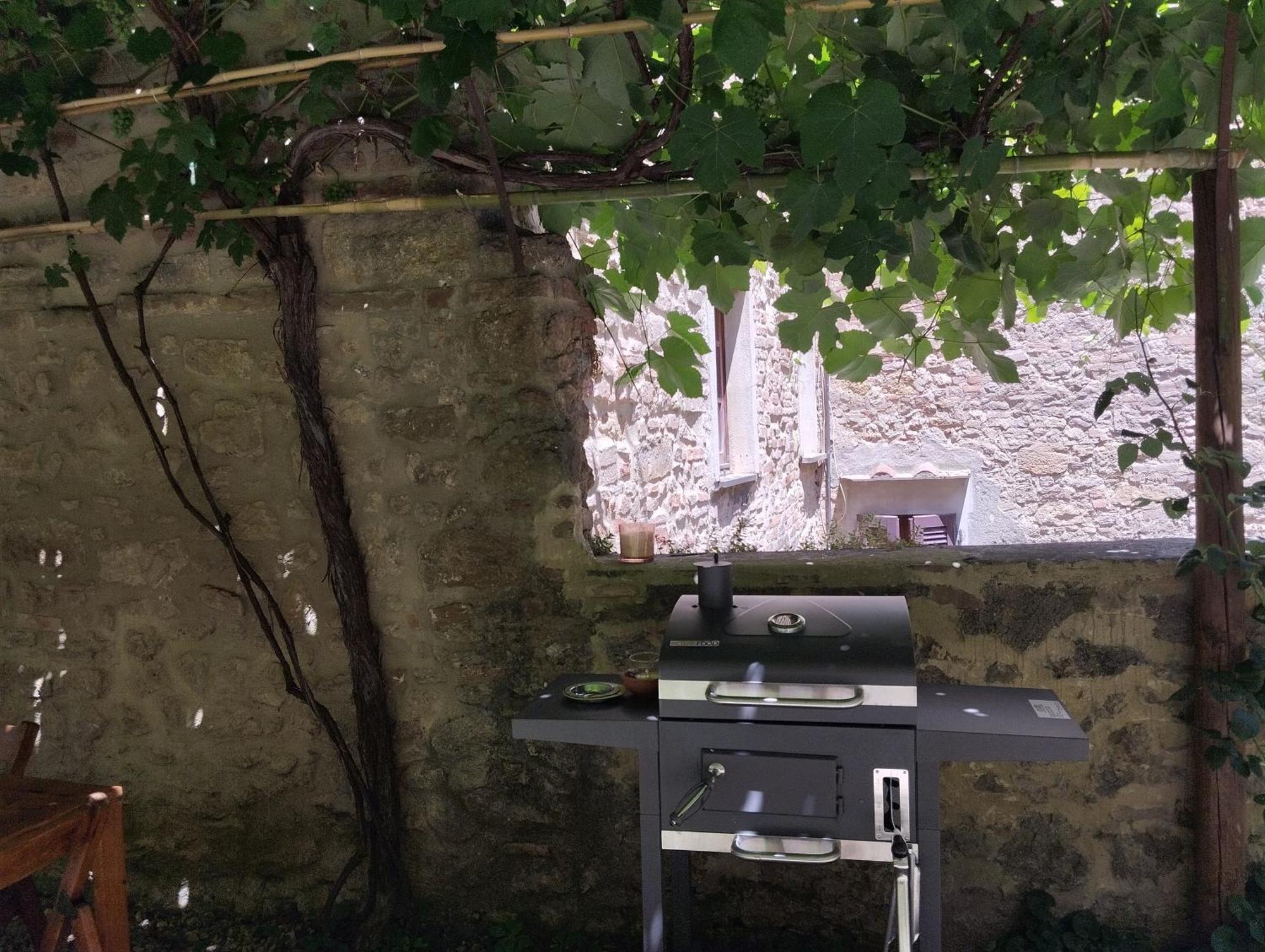 Il Cantuccio- Appartamento In Centro Con Giardino Volterra Exterior photo